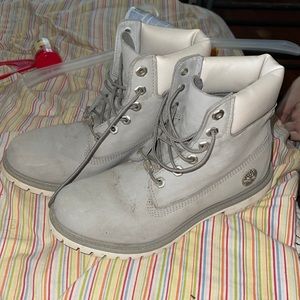 Grey timberlands